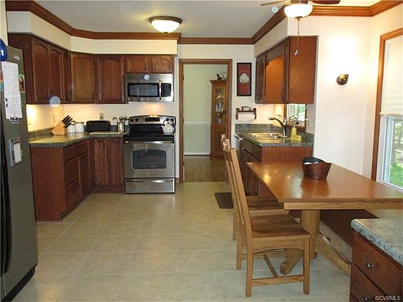 5th image of 1500 Lothbury Ln