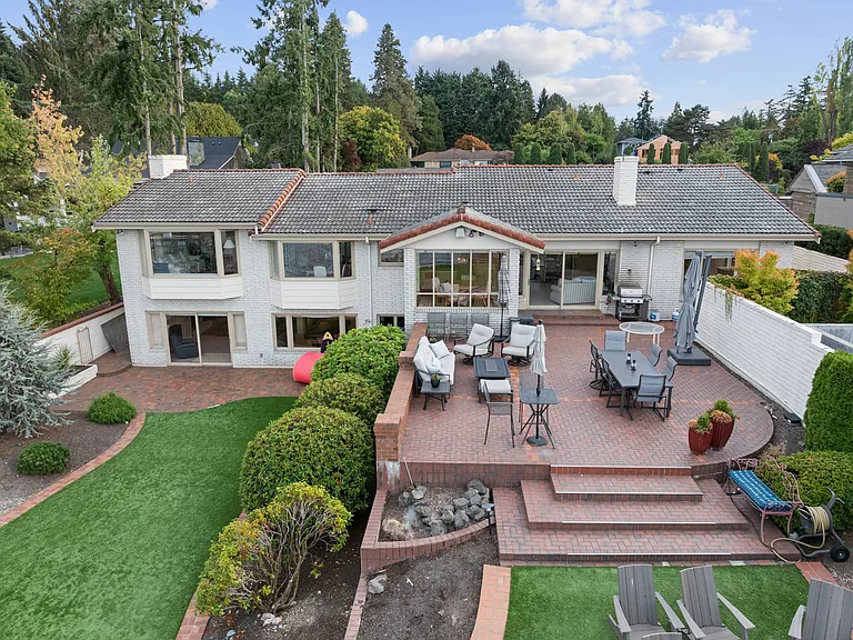1910 Faben Dr — Photo 25