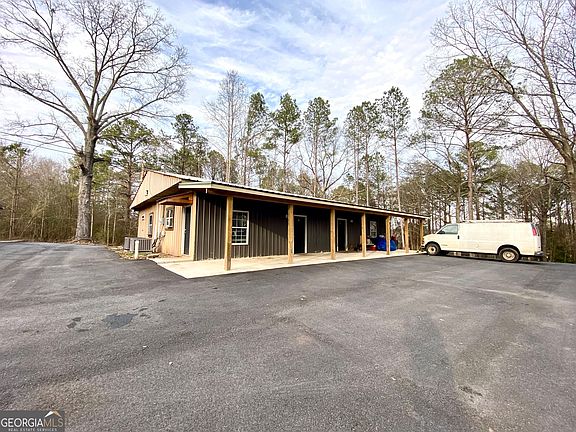 2nd image of 21 Old Carrollton Rd