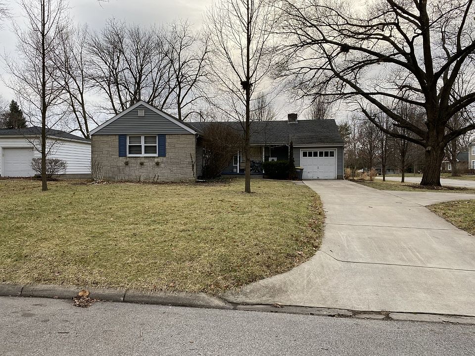 1st image of 1725 Summit Dr