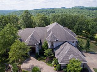 137 Ranch Rd, Saddlebrooke, MO 65630