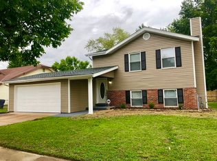 4005 Bugle Bend Dr, Florissant, MO