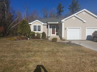 22 Village Rd, Paxton, MA 01612