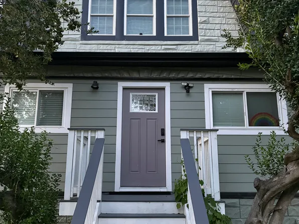 804 Pontiac Ave #1, Brooklyn, MD 21225