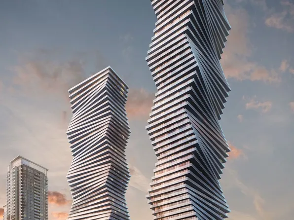 3900 Confederation Pkwy #204, Mississauga, ON L5B 0K7