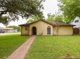 1503 Chippawa Ln, Pasadena, TX 77504