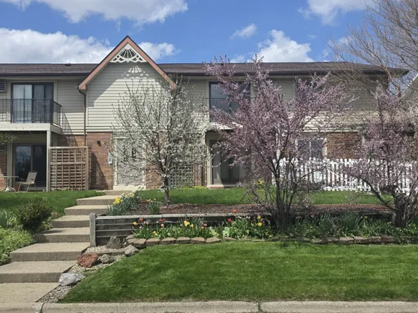 5586 Guilford Rd APT 1, Madison, WI 53711