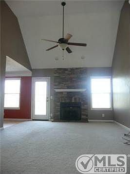 2nd image of 657 Winding Bluff Way