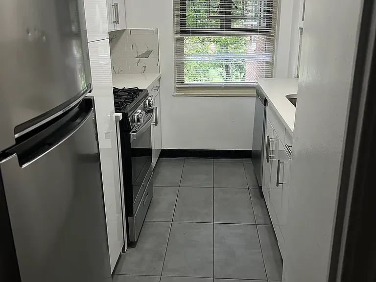 196-42 67th Ave #1 — Photo 7