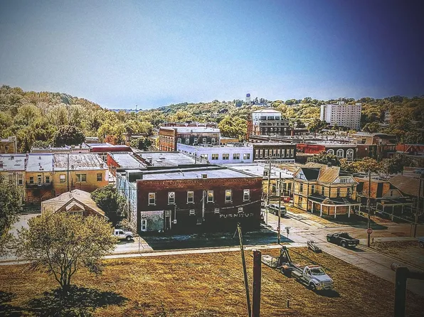 103 E Excelsior St #2, Excelsior Springs, MO 64024