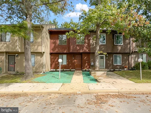 11 Keepsake Pl, Waldorf, MD 20602