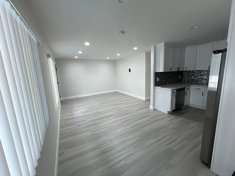 2282 W Dunlop St — Photo 22