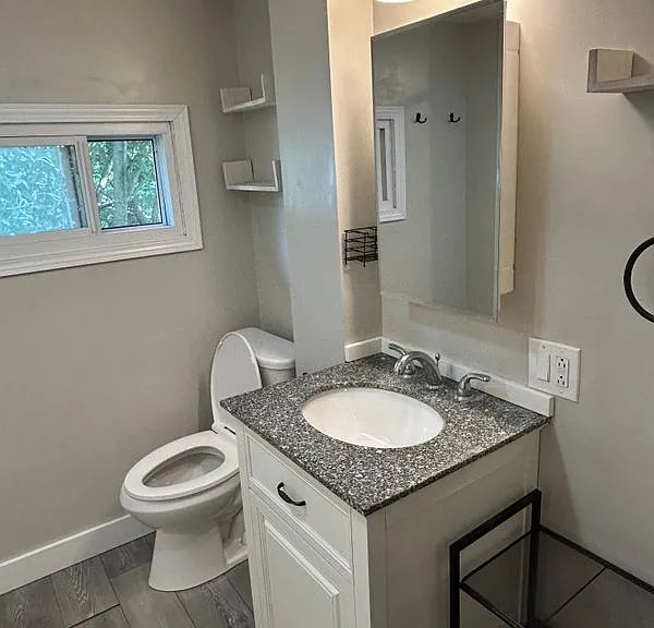 58 Norman St — Photo 18