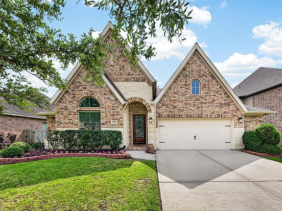 3rd image of 20307 Mary Point Ln