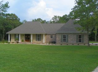 1059 Emileigh Dr, Summit, MS 39666