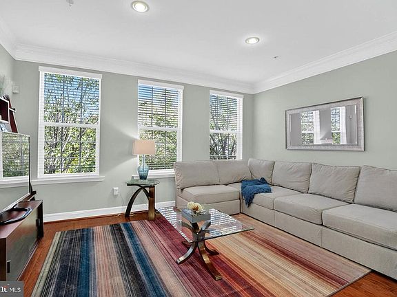 3rd image of 6022 Maple Hill Rd