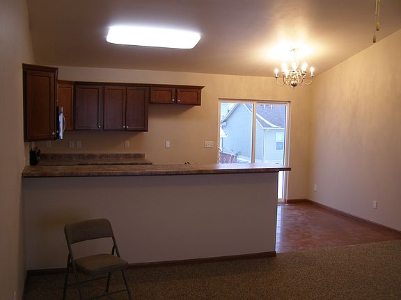 Photos of similar Property