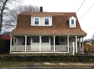 55 Church St, Fairhaven, MA 02719