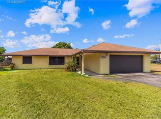 256 SE Lakehurst Dr, Port Saint Lucie, FL 34983