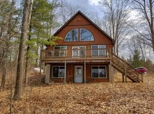 385 E Lakeshore Dr, Harrison, MI 48625