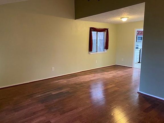 5th image of 17106 Bougainvilla Ln