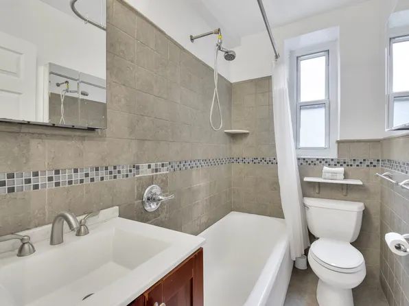 250 Cabrini Boulevard 3C image 2 of 9