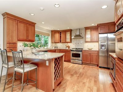 16509 NE 1st St, Bellevue, WA, 98008