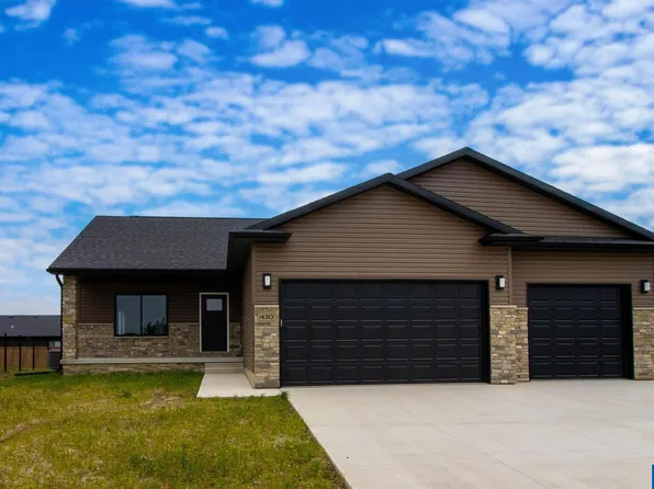 430 Railroad St, Hallam, NE 68368