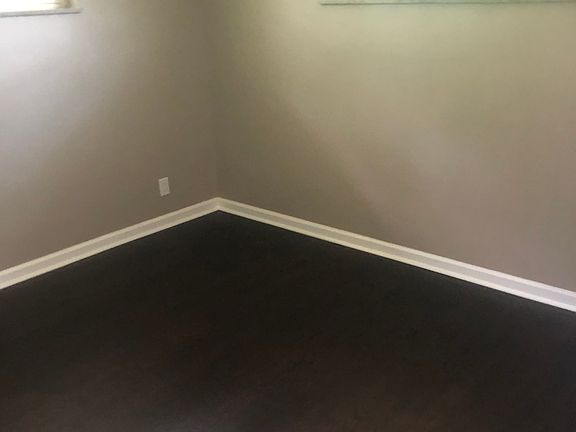 4th image of 415 Monte Dr