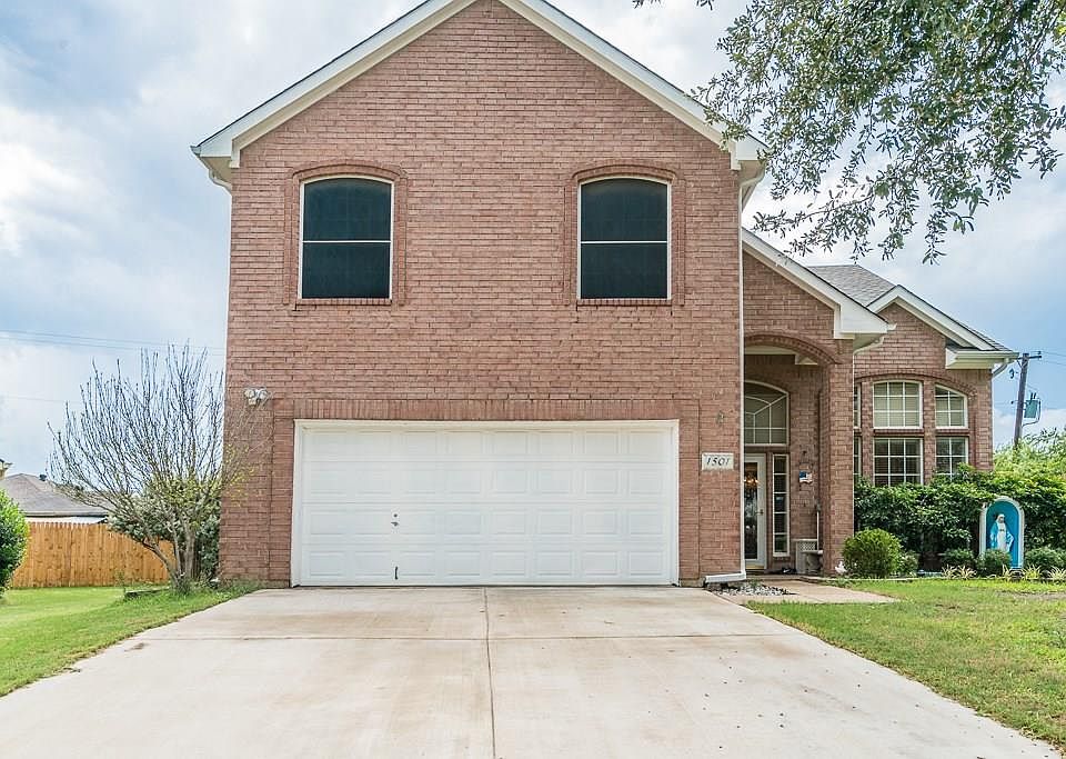 1st image of 1501 Creekpark Ct