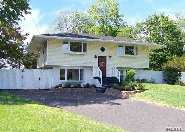 1st image of 10 Hare Ln