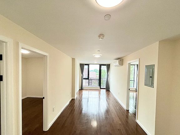 3rd image of 117-18 Crocheron Ave #3B