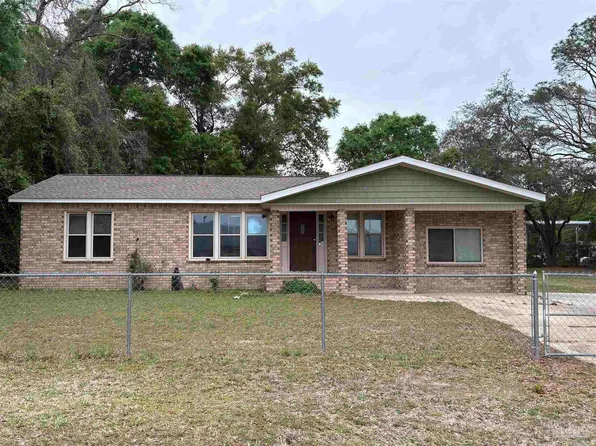 6452 Open Rose Dr, Milton, FL 32570