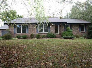 6121 Harris Rd, Paducah, KY 42001