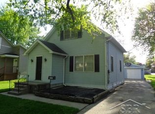 3067 Jackson St, Saginaw, MI 48604