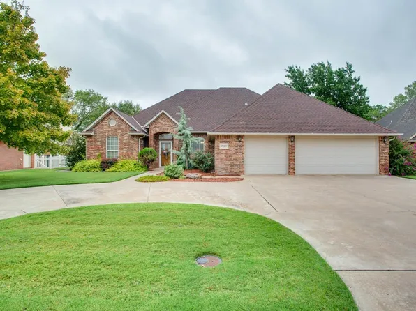 3923 Rockwood Rd, Enid, OK 73703