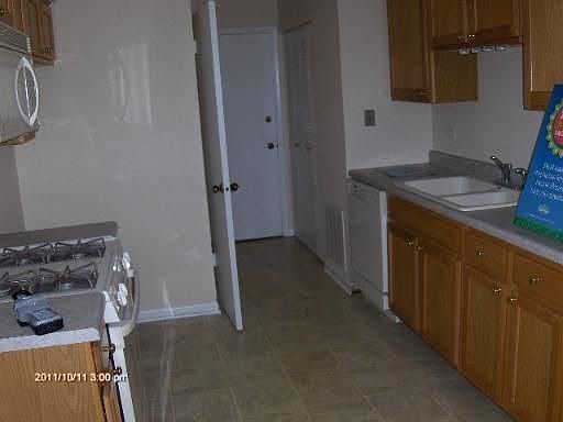 1st image of 767 Wellington Ave #204