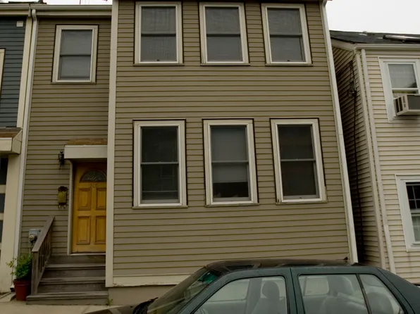 366 E St, Boston, MA 02127