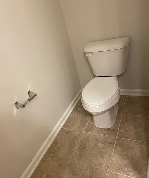 61 Pocono Dr — Photo 16