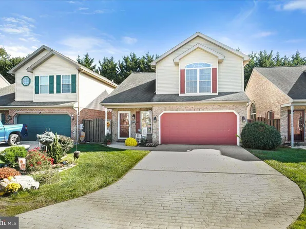 20415 Kings Crest Blvd, Hagerstown, MD 21742