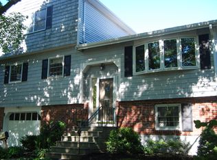 6 Cauldron Ct, Salem, MA 01970