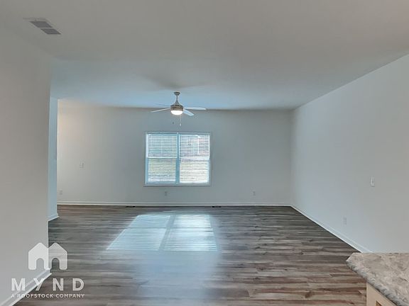 5th image of 616 Sumac Ln