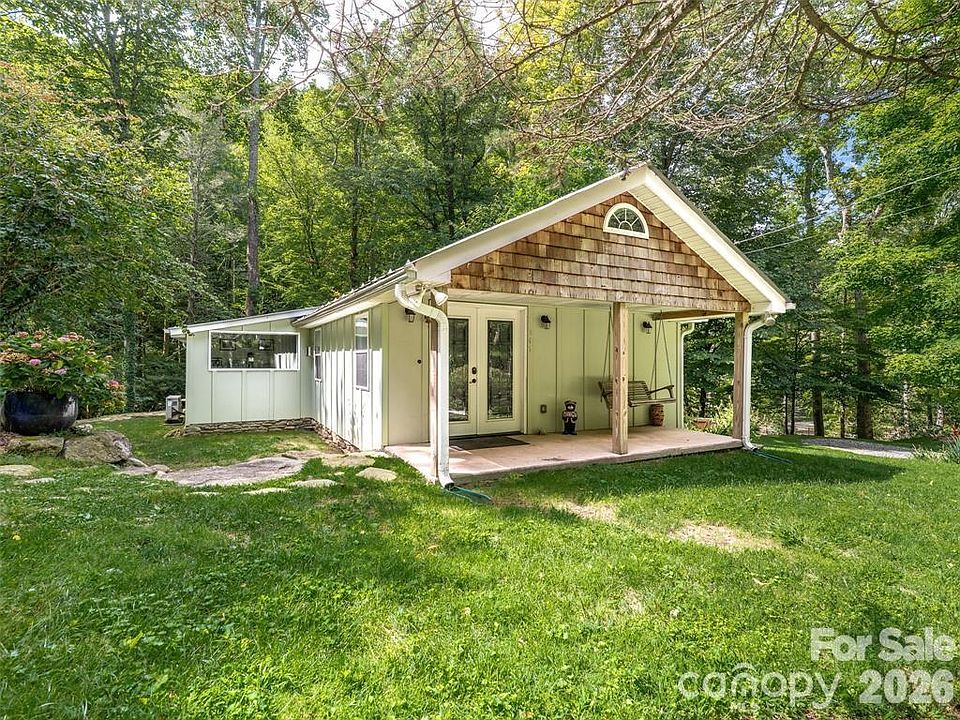 1st image of 347 Blackberry Inn Rd