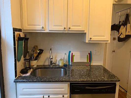 Rented by Living New York | media 12