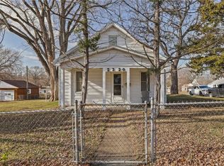 2320 S Northern Blvd, Independence, MO 64052