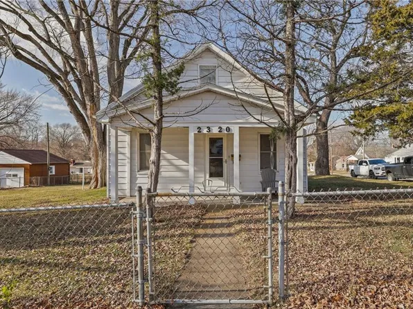 2320 S Northern Blvd, Independence, MO 64052