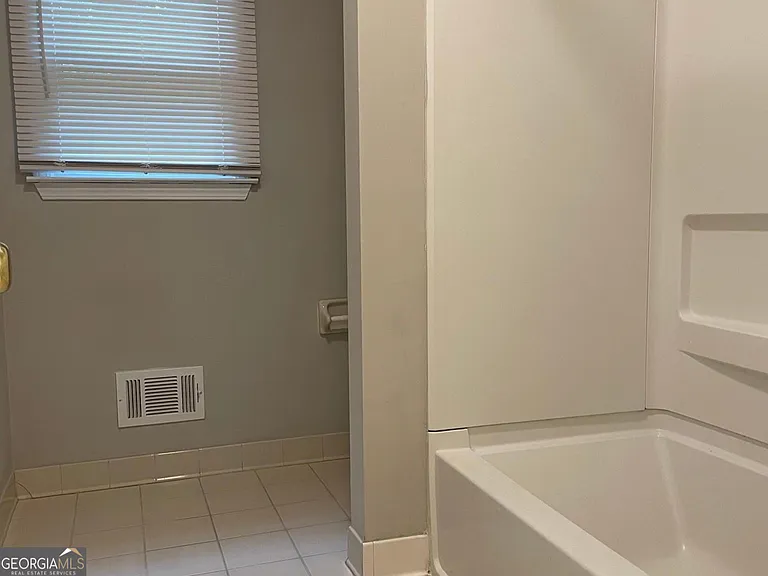 60A Sentry Oak Ct — Photo 7