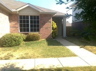 4821 Trail Hollow Dr, Fort Worth, TX 76244