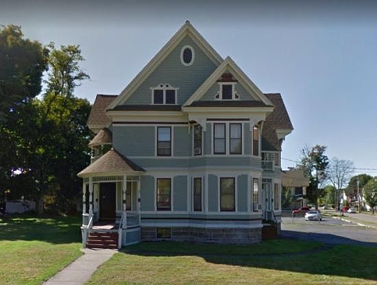 2nd image of 26 Homer Ave APT 2