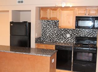 1801 Kenneth Cir, Elgin, IL 60120